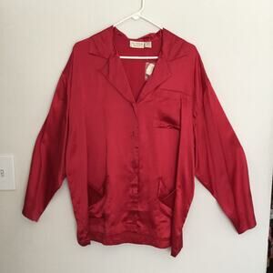 Victorias Secret Vintage Button Up 100 % Silk Satin look Red Top Sz M